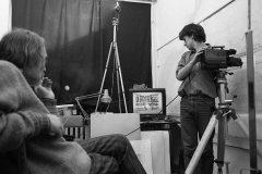 prof. Jacek Popek i as. Marek Średniawa. fot: Witold Węgrzyn. 1980 ASP Gdańsk